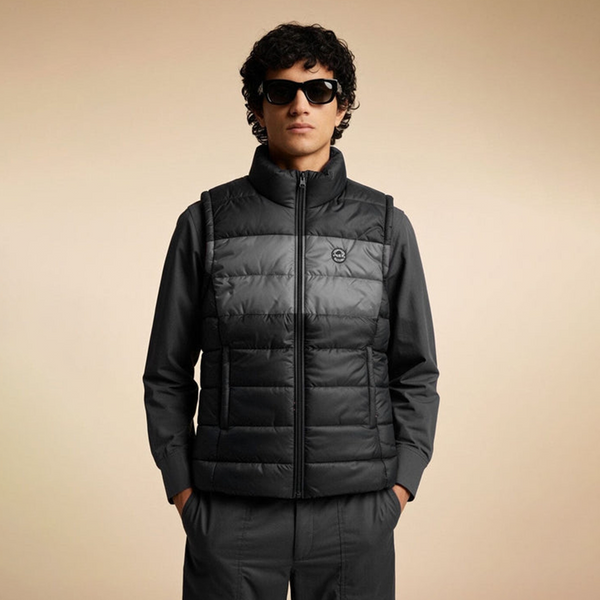 Eternity Men's Contrast Panel Puffer Gilet (Black)